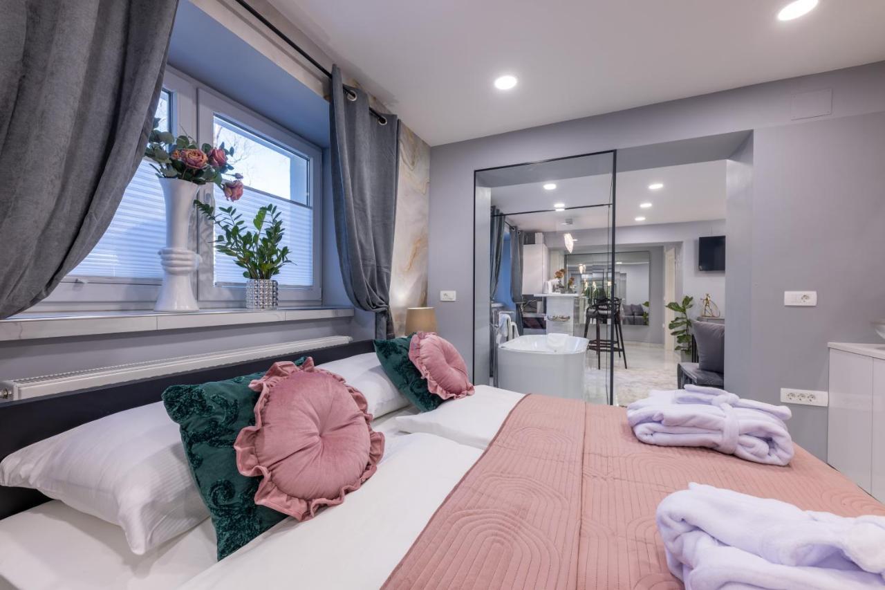 Mm Estetika Rooms Bled Luaran gambar